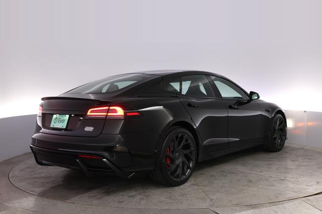 2026 Tesla Model S — photo 2 of 21