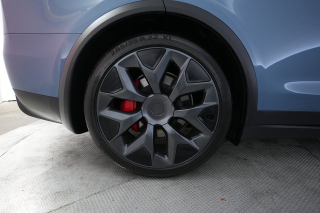 2026 Tesla Model X — photo 17 of 23