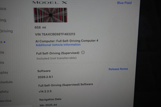2026 Tesla Model X — photo 5 of 23
