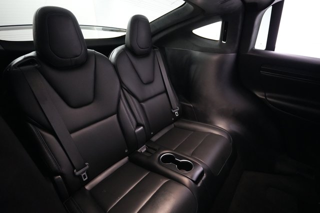 2026 Tesla Model X — photo 21 of 23