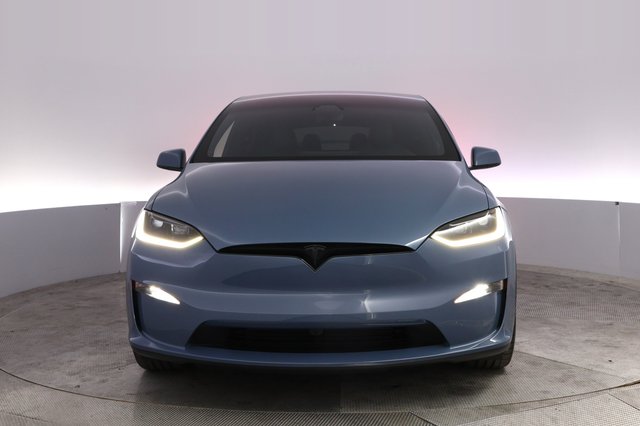 2026 Tesla Model X — photo 9 of 23