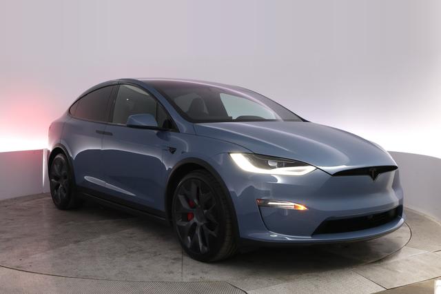 2026 Tesla Model X — photo 10 of 23