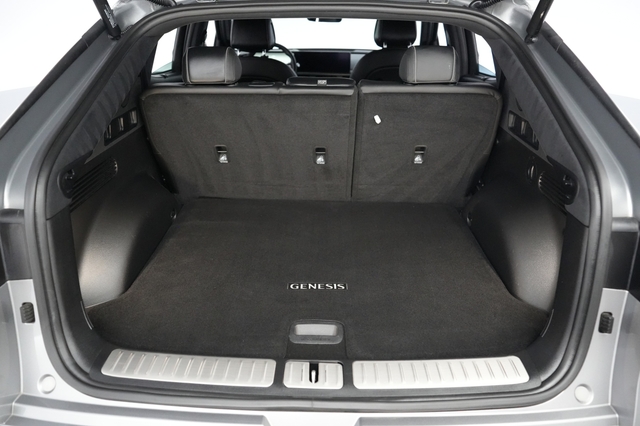 2023 Genesis GV60