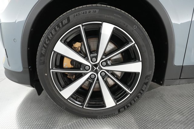 2021 Polestar 2 — photo 13 of 23
