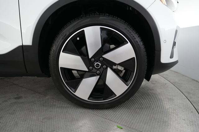 2023 Volvo C40 Recharge