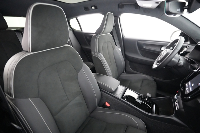 2023 Volvo C40 Recharge