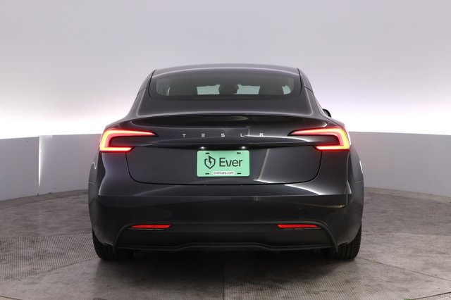 2024 Tesla Model 3 — photo 12 of 22