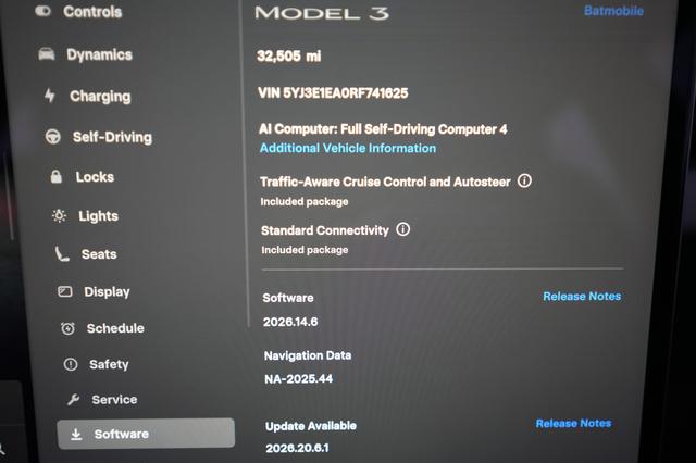 2024 Tesla Model 3 — photo 5 of 22