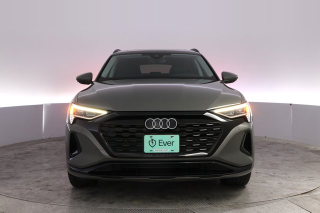 2024 Audi Q8 e-tron — photo 9 of 21