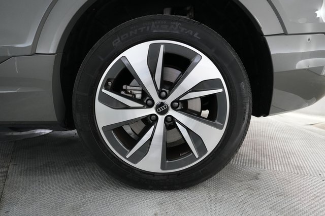 2024 Audi Q8 e-tron — photo 7 of 21