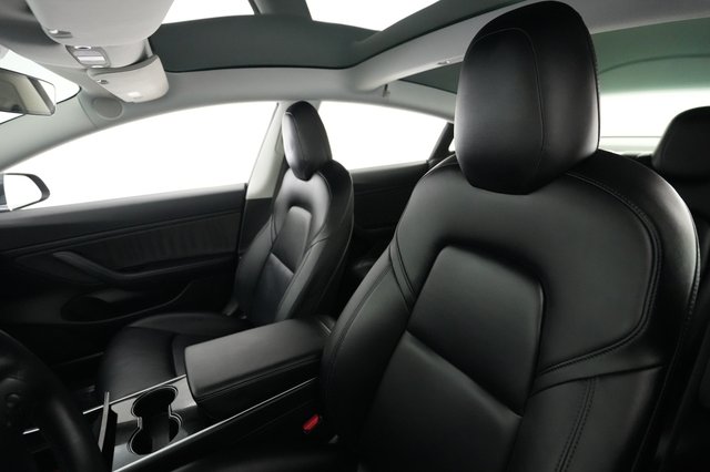 2018 Tesla Model 3 — photo 3 of 21