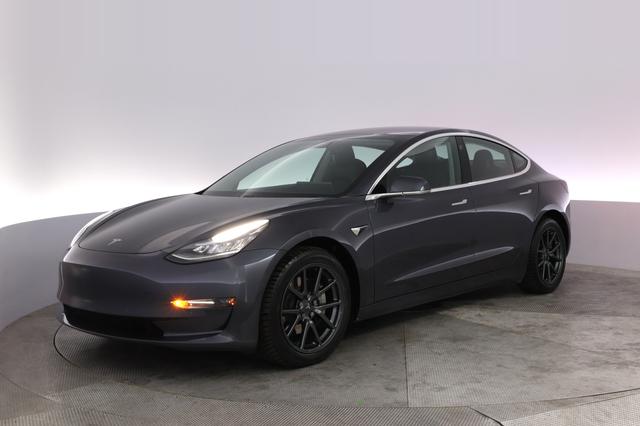 2018 Tesla Model 3 — VIN 5YJ3E1EA2JF123758