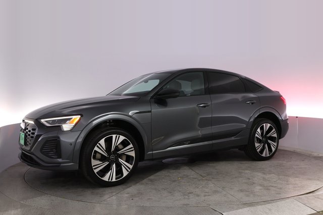 2024 Audi Q8 e-tron Sportback — photo 14 of 22