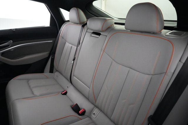 2024 Audi Q8 e-tron Sportback — photo 19 of 22