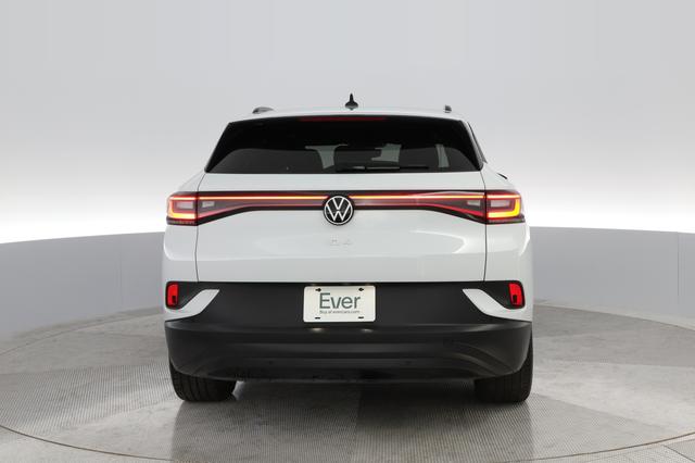 2021 Volkswagen ID.4 — photo 6 of 24