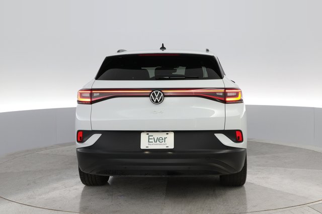 2021 Volkswagen ID.4 — photo 6 of 24