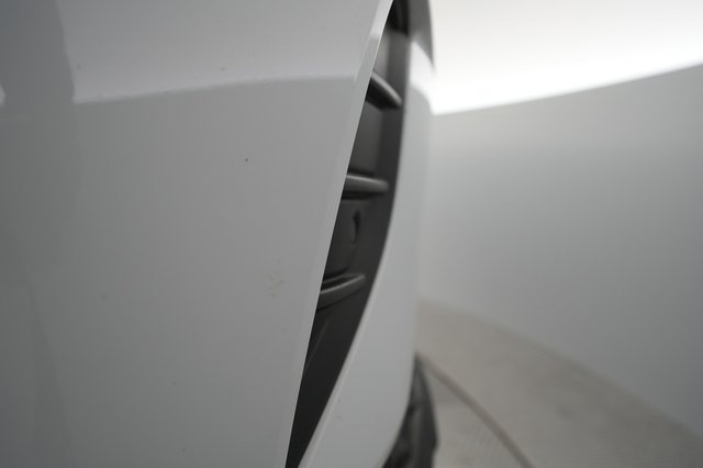 2021 Volkswagen ID.4 — photo 21 of 24