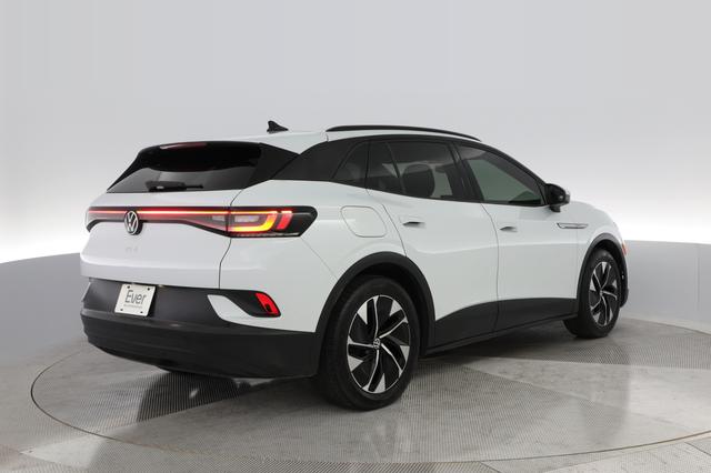 2021 Volkswagen ID.4 — photo 5 of 24
