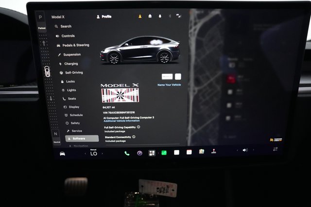 2022 Tesla Model X — photo 5 of 21