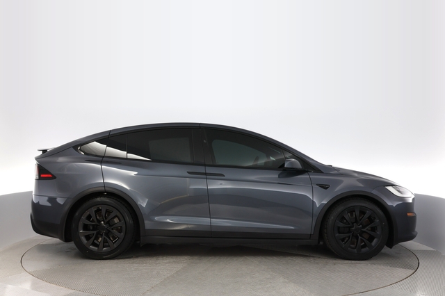 2022 Tesla Model X