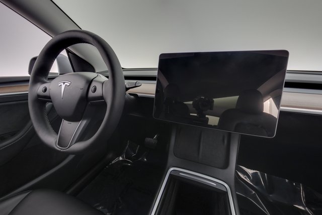 2024 Tesla Model Y — photo 20 of 26