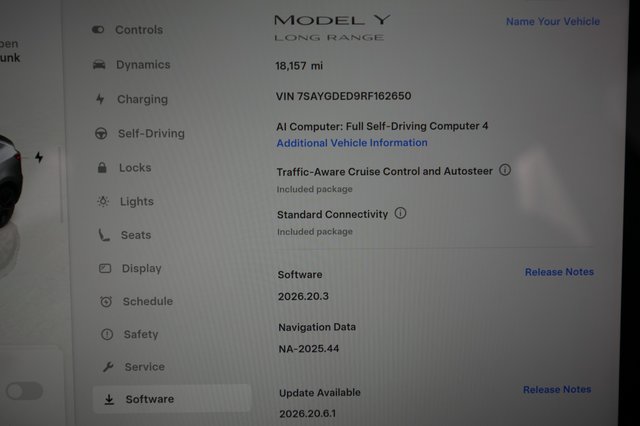 2024 Tesla Model Y — photo 5 of 26