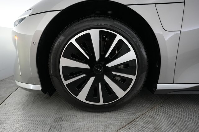 2023 Lucid Air — photo 15 of 22
