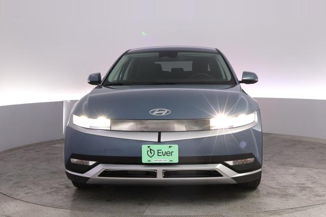 2024 Hyundai IONIQ 5 — photo 9 of 25