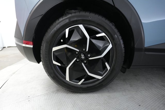 2024 Hyundai IONIQ 5 — photo 17 of 25