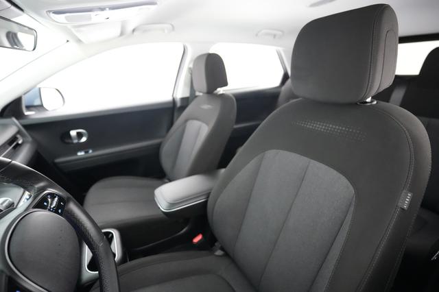 2024 Hyundai IONIQ 5 — photo 3 of 25