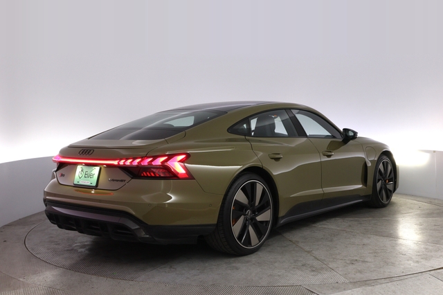 2022 Audi RS e-tron GT