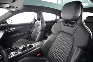 2022 Audi RS e-tron GT — photo 3 of 25