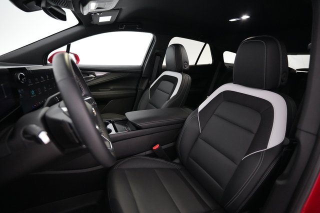 2024 Chevrolet Blazer EV — photo 3 of 24
