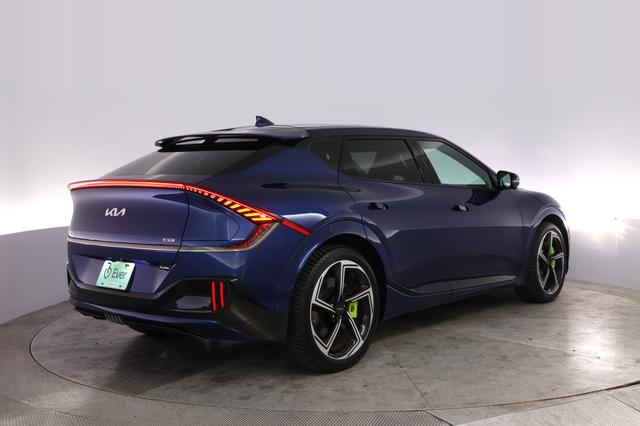 2023 Kia EV6