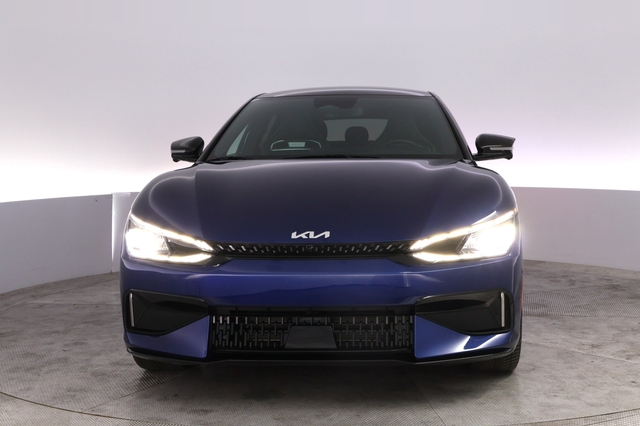 2023 Kia EV6