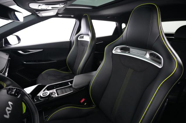 2023 Kia EV6