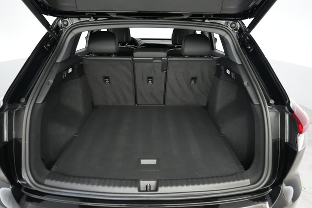 2023 Audi Q4 e-tron — photo 6 of 24