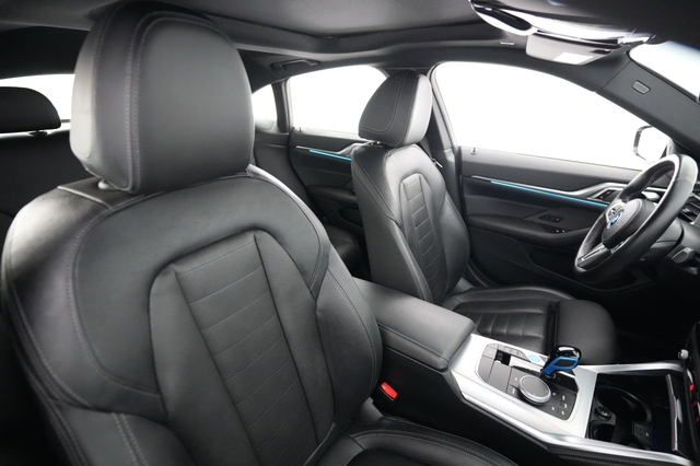 2023 BMW i4