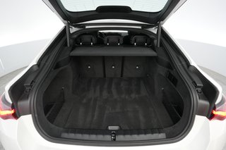 2023 BMW i4 — photo 6 of 20