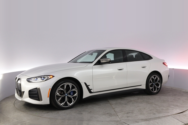 2023 BMW i4