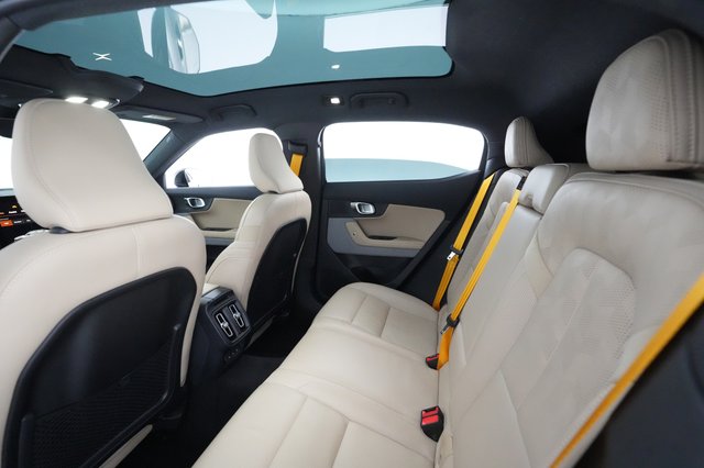 2022 Polestar 2 — photo 14 of 26