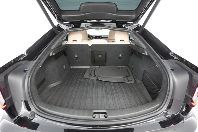 2022 Polestar 2 — photo 17 of 26