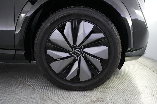 2023 Nissan Ariya — photo 16 of 26