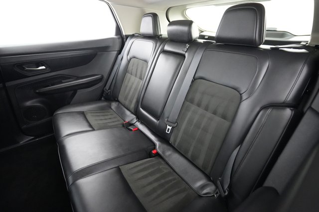 2023 Nissan Ariya — photo 19 of 26