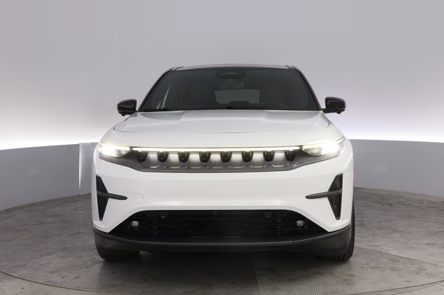 2024 Jeep Wagoneer S — photo 9 of 23