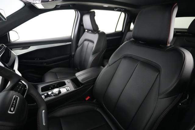2024 Jeep Wagoneer S