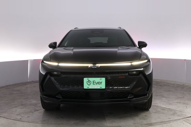 2024 Chevrolet Equinox EV — photo 9 of 21