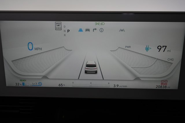 2024 Hyundai IONIQ 5 — photo 5 of 21