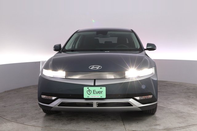 2024 Hyundai IONIQ 5 — photo 9 of 21