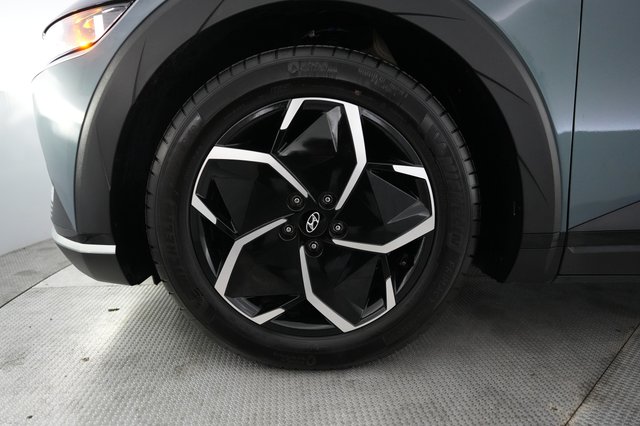 2024 Hyundai IONIQ 5 — photo 15 of 21